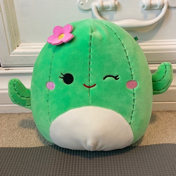 ON HOLD— NWT Maritza the Cactus Squishmallow 8”